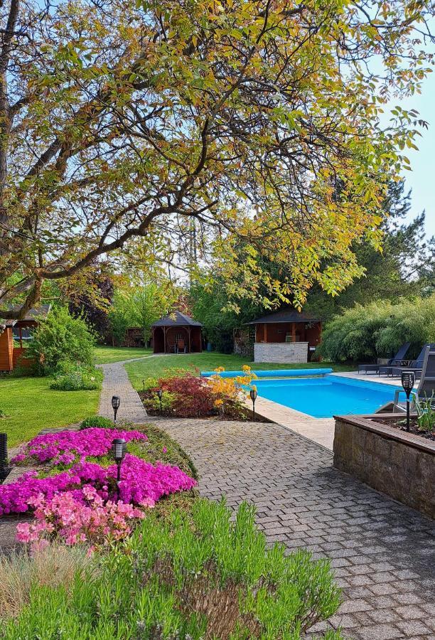 Ferienobjekt Beim Steinmetzen Apartment Radebeul Exterior photo